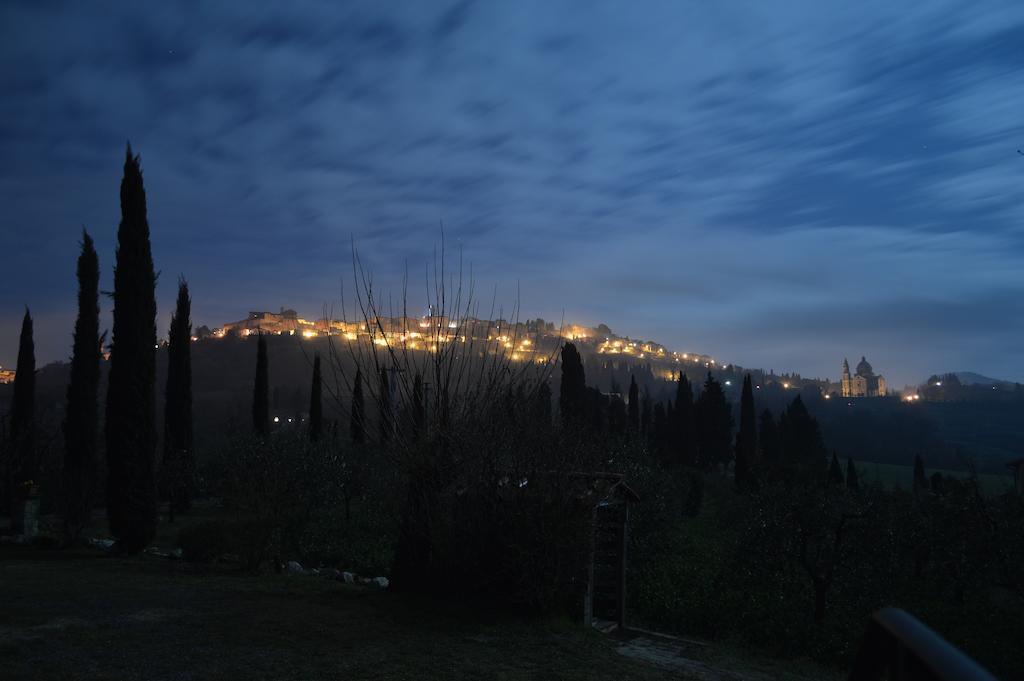 Il Palazzo Dei Diavoli Villa Montepulciano Stazione Buitenkant foto