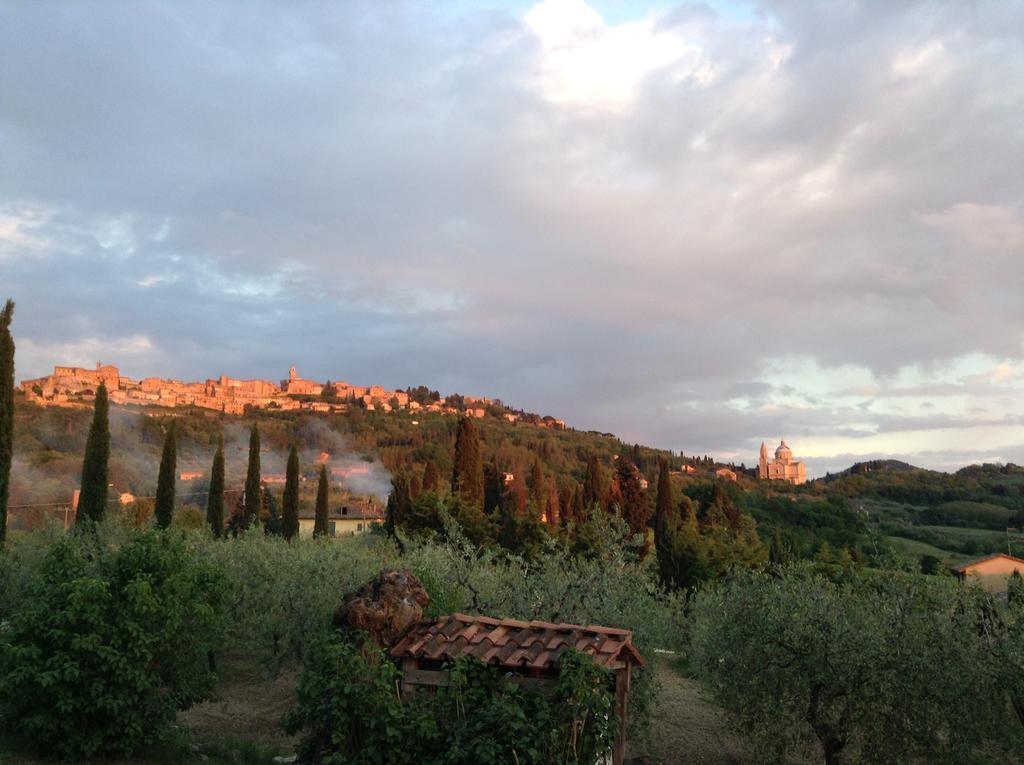 Il Palazzo Dei Diavoli Villa Montepulciano Stazione Buitenkant foto