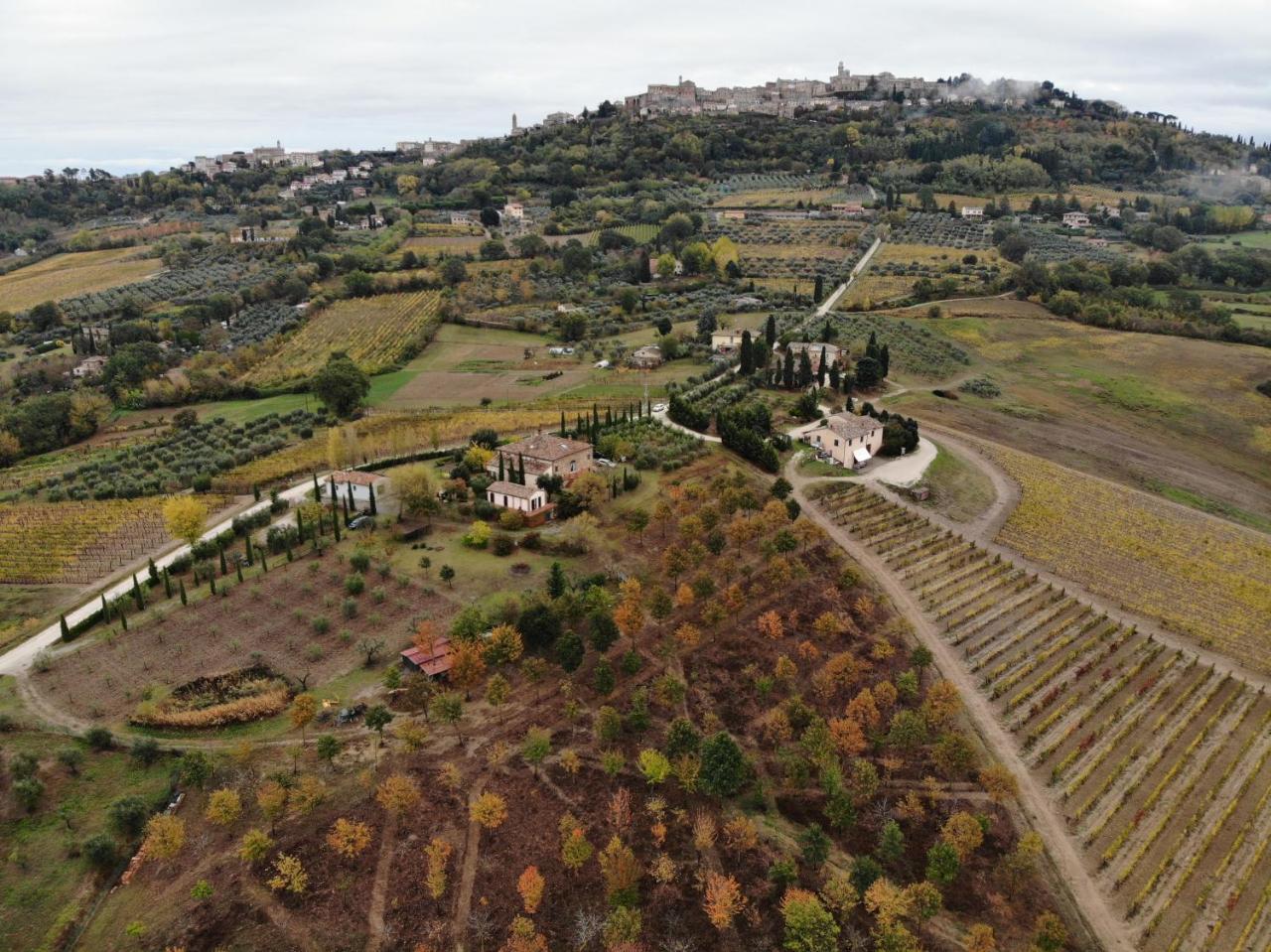 Il Palazzo Dei Diavoli Villa Montepulciano Stazione Buitenkant foto
